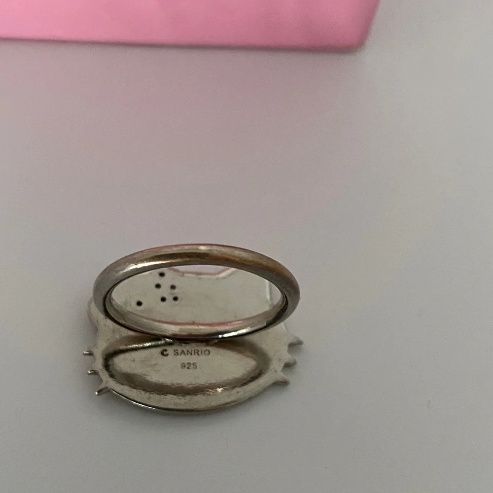 Hello Kitty Sterling Silver Ring with Pink Gem Stone Bow Size 8 - Picture 5 of 11